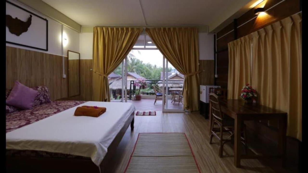 Twin Room Balcony,1143187474:JPEG